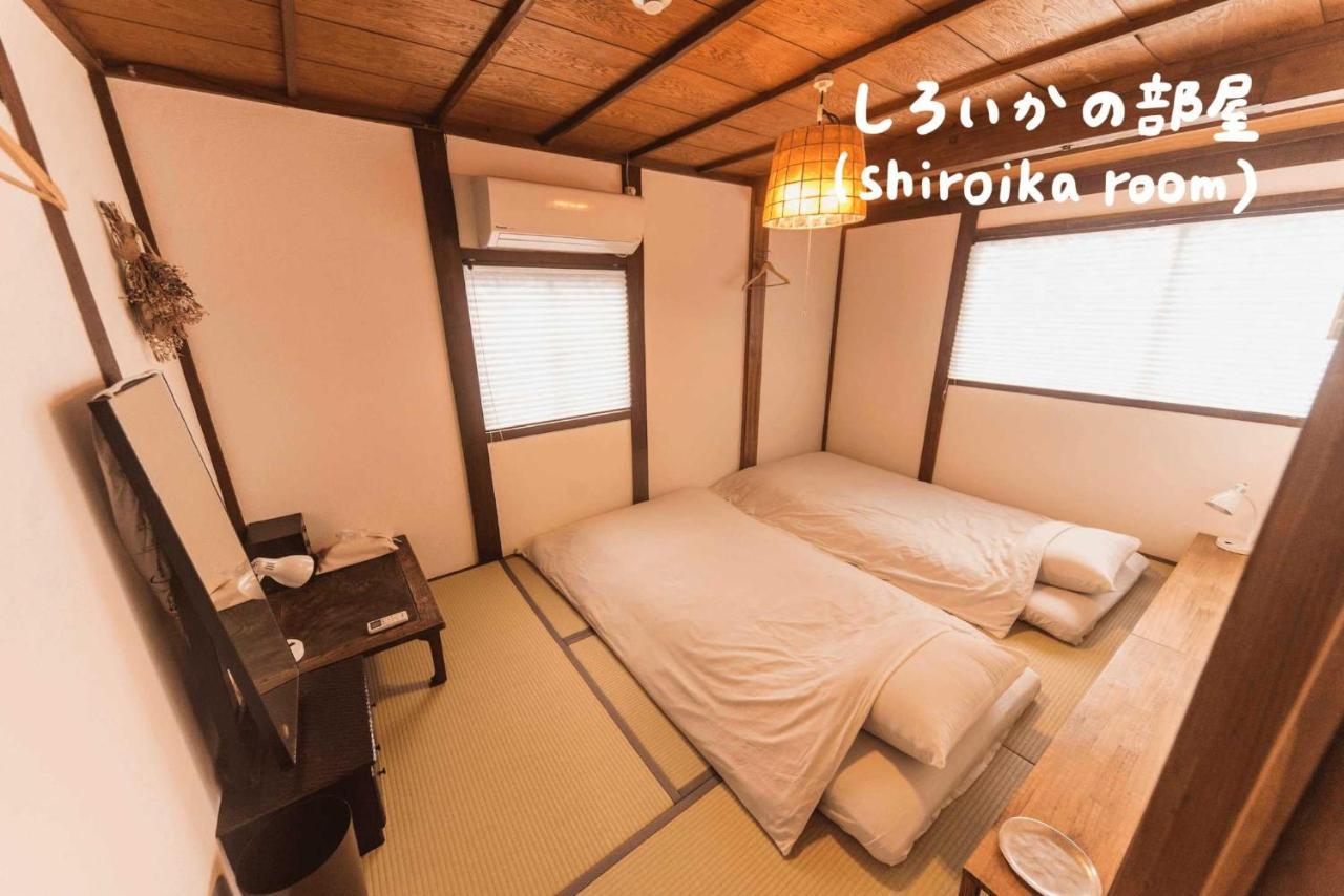 Book & Guesthouse Hitotomaru تويوكا المظهر الخارجي الصورة