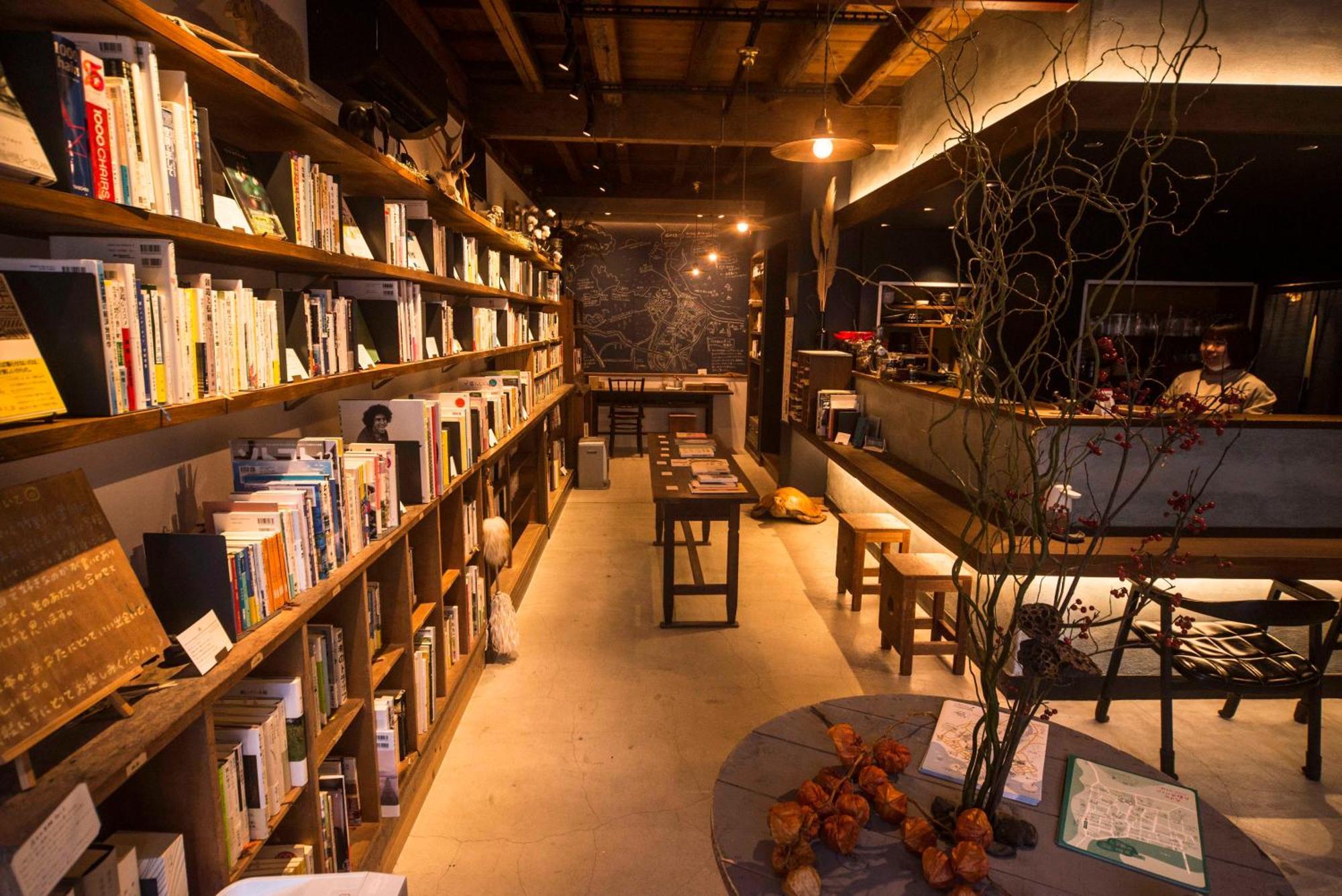 Book & Guesthouse Hitotomaru تويوكا المظهر الخارجي الصورة
